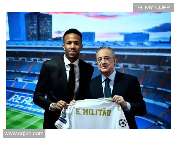 杨强专访：从青涩少年到足球传奇的心路历程回顾